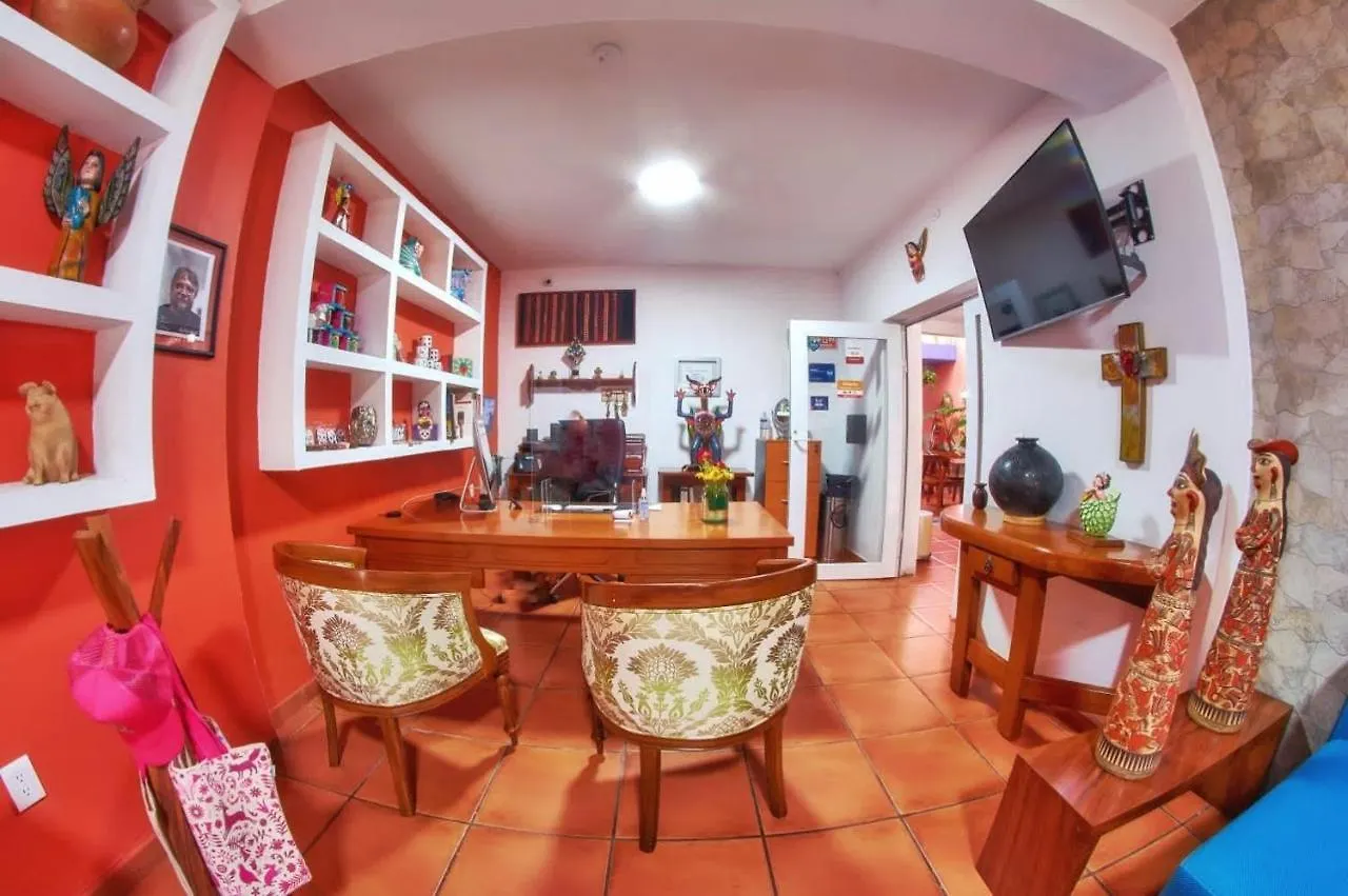 מלון Tlaquepaque Casa Alfareros