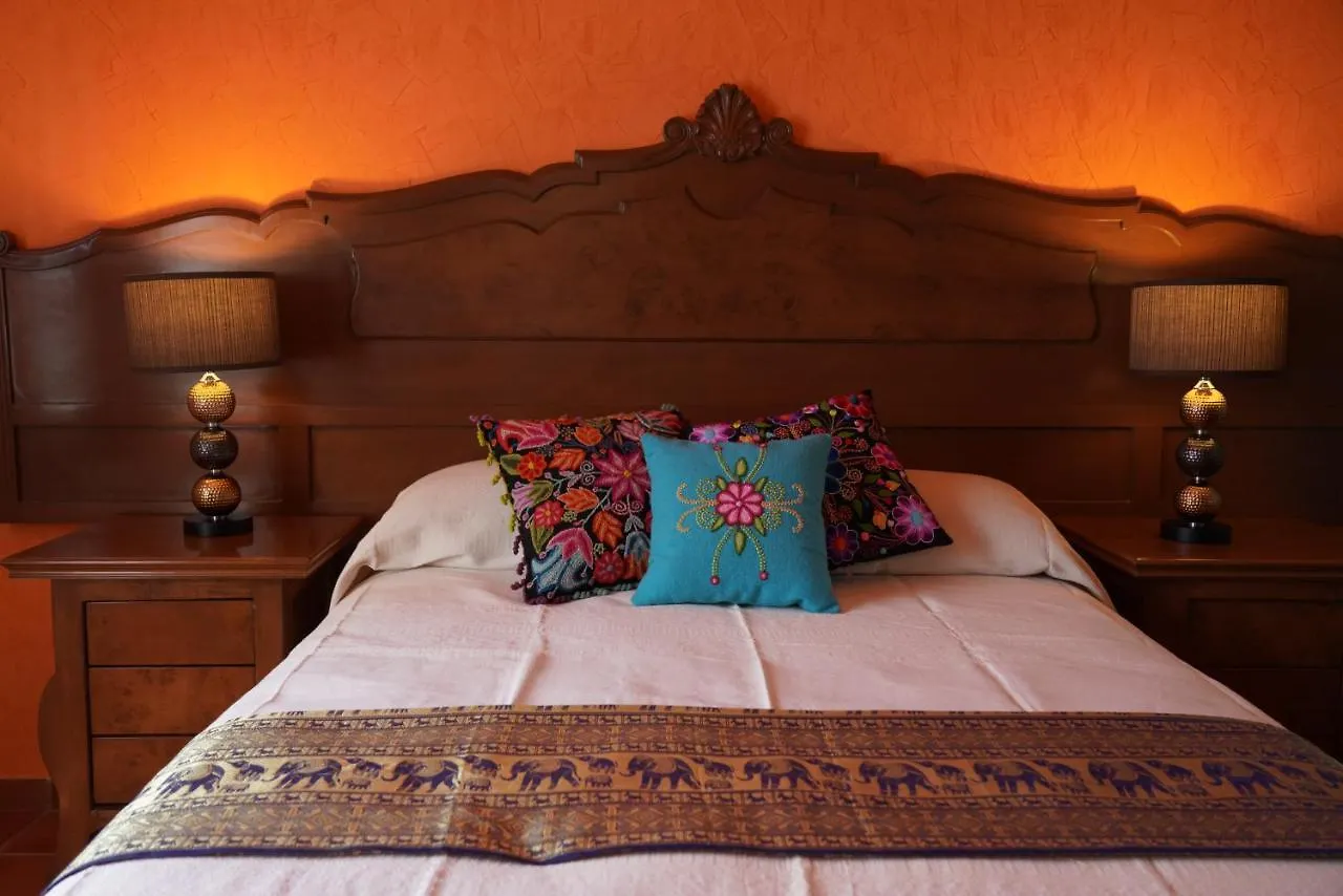Hotel Casa Alfareros Tlaquepaque